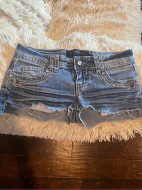 Twentyone Black Rue21 Y2K Embellished Distressed Denim Shorts Size 1/2R